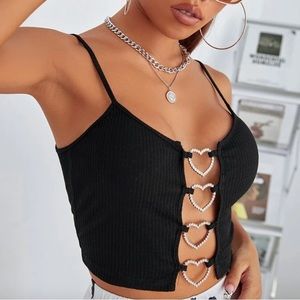 Cut Out Front Rhinestone Heart Pattern Crop Cami Top🫶🏻